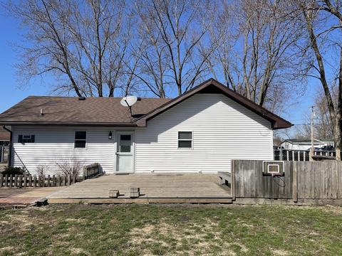 185 E Cermak Rd, Braidwood, IL 60408 photo 16