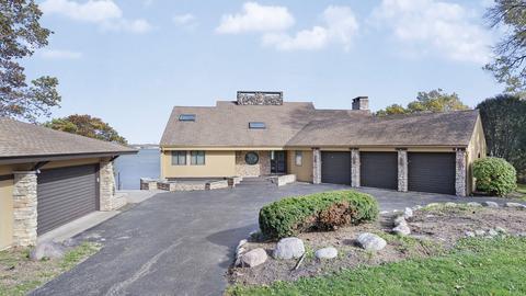 3710 Pitzen Rd, Johnsburg, IL 60051 photo 1