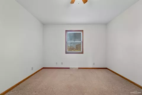 49 Stainfield Dr, Plano, IL 60545 photo 18