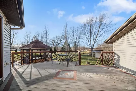 49 Stainfield Dr, Plano, IL 60545 photo 26