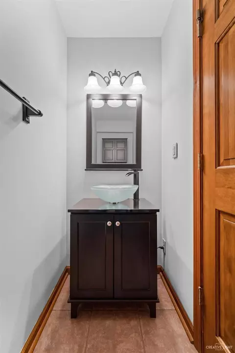 49 Stainfield Dr, Plano, IL 60545 photo 4