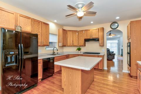 851 Eineke Blvd, Algonquin, IL 60102 photo 5