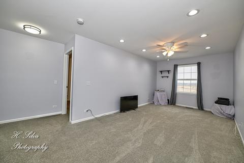 851 Eineke Blvd, Algonquin, IL 60102 photo 14