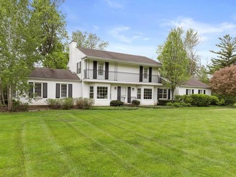 863 Castlegate Ct, Lake Forest, IL 60045 photo 1