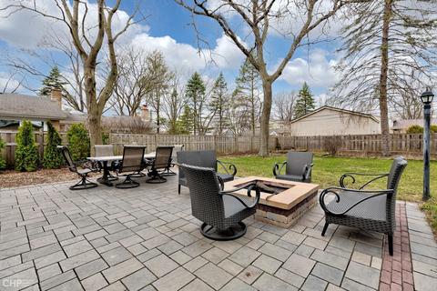 1742 E Corktree Ln, Mount Prospect, IL 60056 photo 23