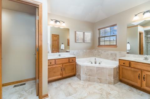 13522 Arborview Cir, Plainfield, IL 60585 photo 17