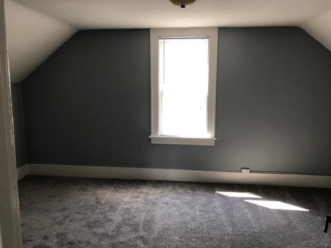 821 Bangs St, Aurora, IL 60505 photo 6
