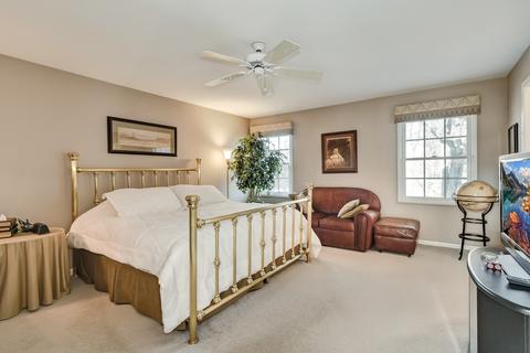 2 N Old Mill Ln, Burr Ridge, IL 60527 photo 17