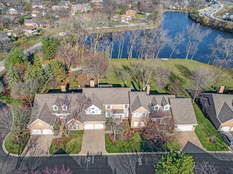 2 N Old Mill Ln, Burr Ridge, IL 60527 photo 6