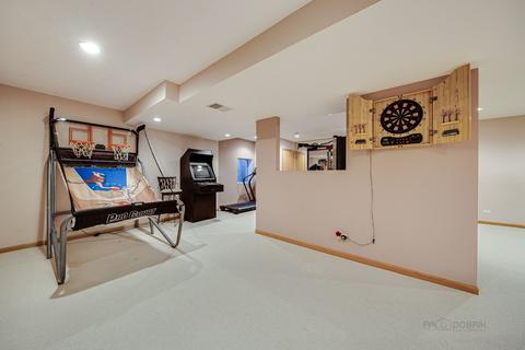17 Montclair Ct, Cary, IL 60013 photo 24