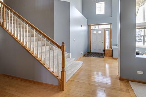 17 Montclair Ct, Cary, IL 60013 photo 3