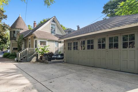 565 Park St, Elgin, IL 60120 photo 17