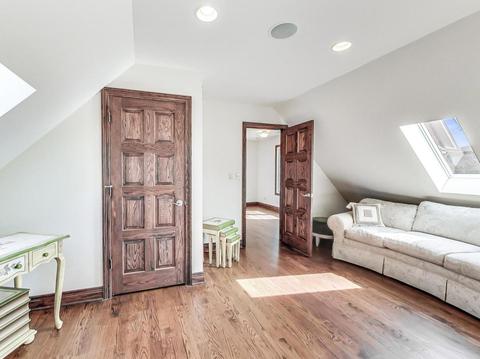 9681 Elm Ter, Des Plaines, IL 60016 photo 46