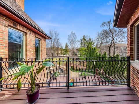 9681 Elm Ter, Des Plaines, IL 60016 photo 29