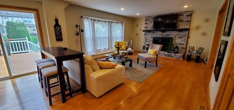 1872 Lisson Rd, Naperville, IL 60565 photo 4