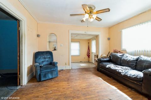 745 N Kennedy Dr, Kankakee, IL 60901 photo 4