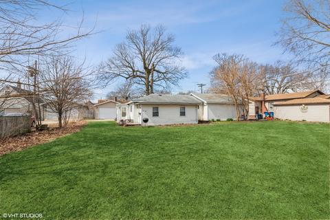 745 N Kennedy Dr, Kankakee, IL 60901 photo 2