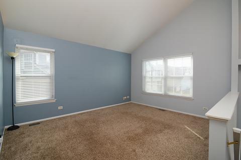 418 Harvard Ln, Bartlett, IL 60103 photo 3