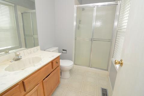 418 Harvard Ln, Bartlett, IL 60103 photo 16