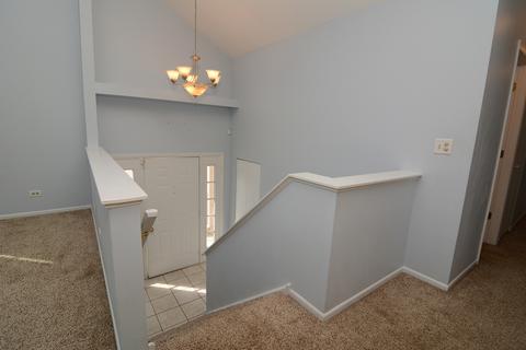 418 Harvard Ln, Bartlett, IL 60103 photo 2