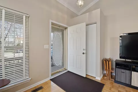 21743 Ivanhoe Trl, Plainfield, IL 60544 photo 3
