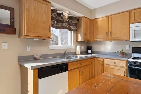 21743 Ivanhoe Trl, Plainfield, IL 60544 photo 7