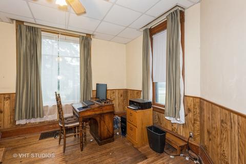 502 E Illinois St, Wheaton, IL 60187 photo 3