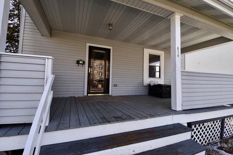814 S Fell Ave, Normal, IL 61761 photo 2