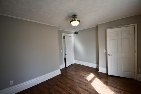 814 S Fell Ave, Normal, IL 61761 photo 13