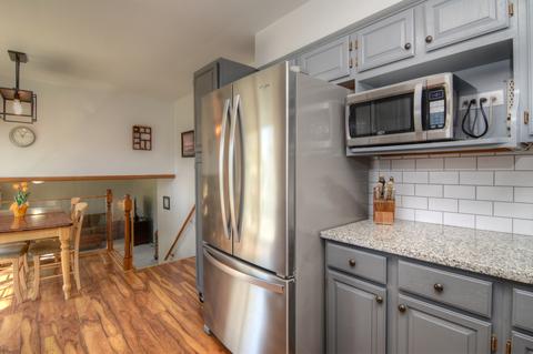 669 Bryn Mawr Ave, Bartlett, IL 60103 photo 9