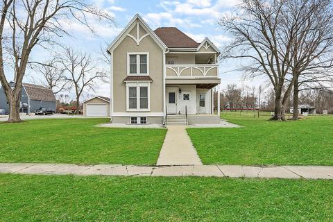 664 E Bodman St, Bement, IL 61813 photo 1