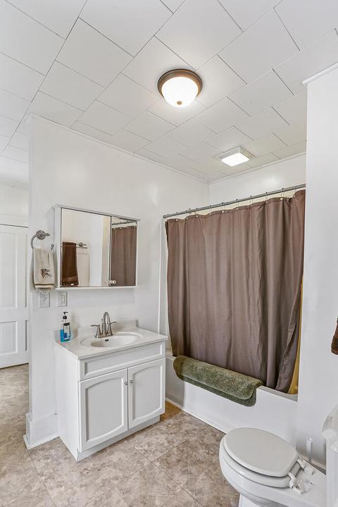 664 E Bodman St, Bement, IL 61813 photo 33
