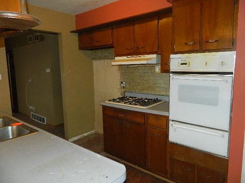15207 Ridgeway Ave, Midlothian, IL 60445 photo 7