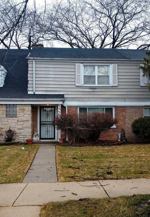 2332 E 96th St, Chicago, IL 60617 photo 1