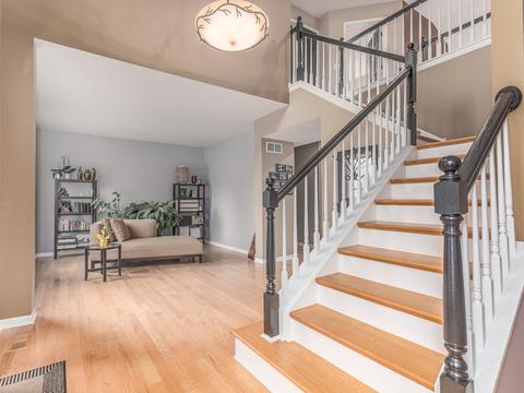 1315 Bay Meadows Dr, Bartlett, IL 60103 photo 5