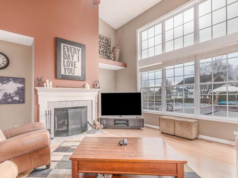 1315 Bay Meadows Dr, Bartlett, IL 60103 photo 13