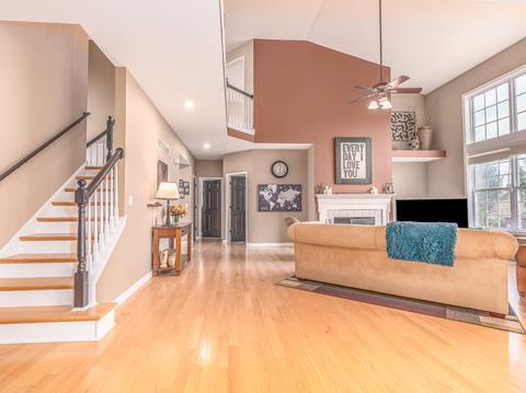 1315 Bay Meadows Dr, Bartlett, IL 60103 photo 11