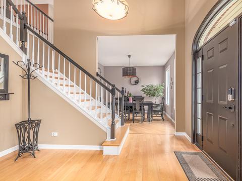 1315 Bay Meadows Dr, Bartlett, IL 60103 photo 8