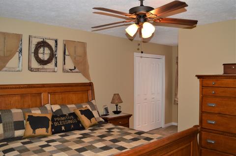28 Downing Cir, Bloomington, IL 61704 photo 44