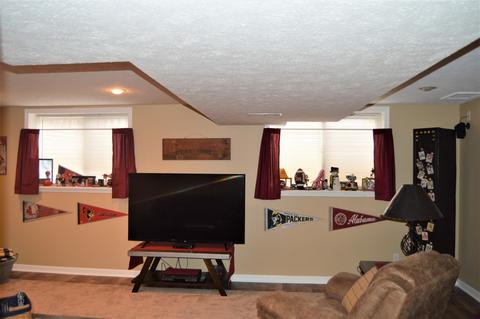 28 Downing Cir, Bloomington, IL 61704 photo 55