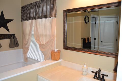28 Downing Cir, Bloomington, IL 61704 photo 35