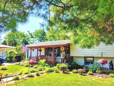 159 Wagner Dr, Cary, IL 60013 photo 2