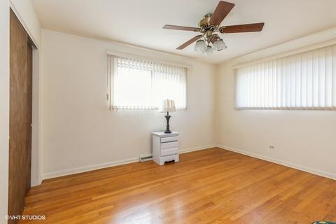 12 N262 Westview St, Elgin, IL 60124 photo 9