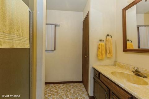 12 N262 Westview St, Elgin, IL 60124 photo 5