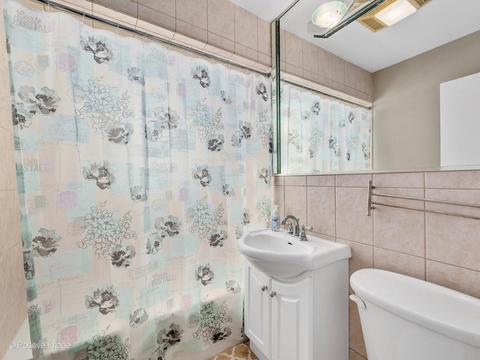 905 E Maple St, Lombard, IL 60148 photo 14