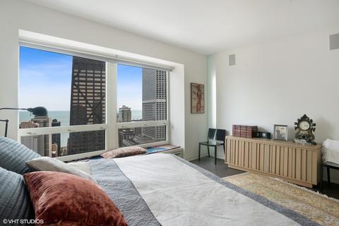 57 E Delaware Pl #3502, Chicago, IL 60611 photo 17