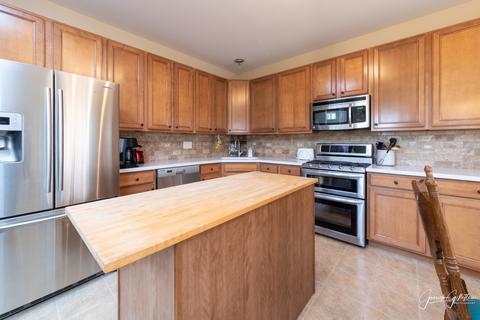 3961 Pratt St, Plano, IL 60545 photo 4