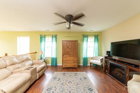 3961 Pratt St, Plano, IL 60545 photo 10