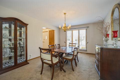 1013 Elmdale Rd, Glenview, IL 60025 photo 4