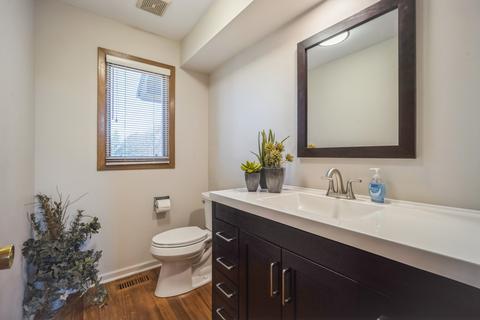 1013 Elmdale Rd, Glenview, IL 60025 photo 7